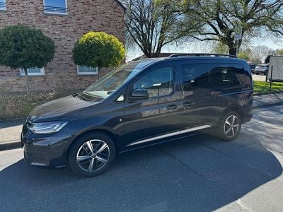 Second-hand VW Caddy Maxi Move 122 CP (89 kW) 2021 Albastru Monovolum