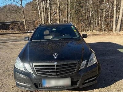Gebraucht Mercedes E200 184 PS (135 kW) 2012 Schwarz Kombi