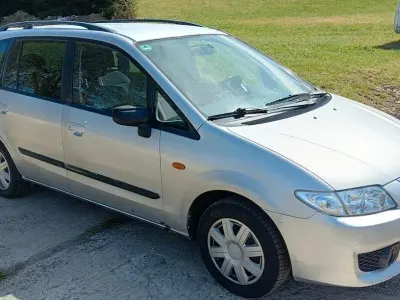Begagnad Mazda Premacy Exclusive 101 HK (74 kW) 2003 Silver Minibuss