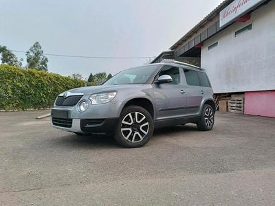Gebraucht Skoda Yeti 140 PS (102 kW) 2012 Grau SUV
