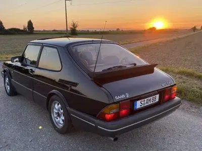 Gebraucht Saab 900 160 PS (117 kW) 1990 Schwarz Limousine