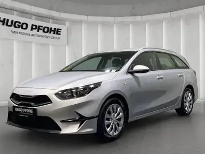 Gebraucht Kia Ceed Sportswagon Vision 101 PS (74 kW) 2023 Silber Kombi