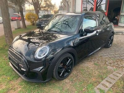 Second-hand Mini John Cooper Works 136 CP (100 kW) 2022 Negru Hatchback