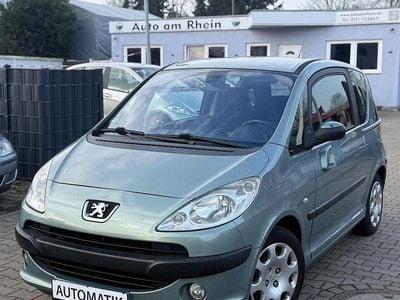 Gebraucht Peugeot 1007 Premium 73 PS (53 kW) 2006 Van / Kleinbus