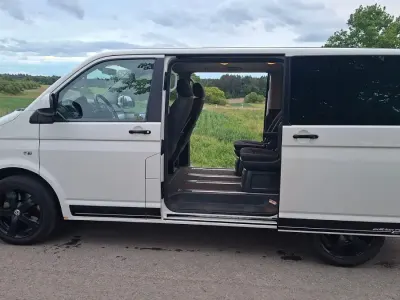 Gebraucht VW Multivan Edition 243 PS (178 kW) 2011 Weiß Van / Kleinbus
