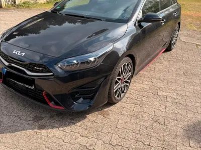 Gebraucht Kia ProCeed GT 204 PS (150 kW) 2023 Schwarz Kombi