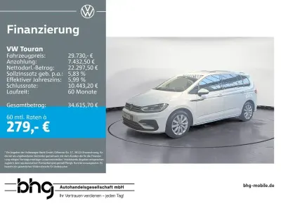 Gebraucht VW Touran Highline 150 PS (110 kW) 2023 Weiß Van / Kleinbus