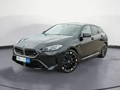 Gebraucht BMW M135 Performance 300 PS (220 kW) 2025 Schwarz Kleinwagen