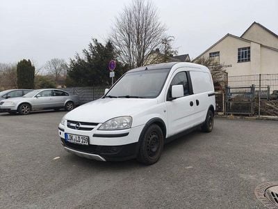 Weiß Gebraucht 2008 Opel Combo Van / Kleinbus | 1.850 € (Fairer Preis)