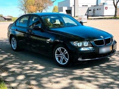 Usata BMW 320 150 CV (110 kW) 2005 Blu Berlina