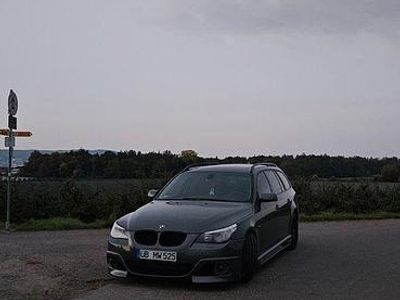 BMW 525