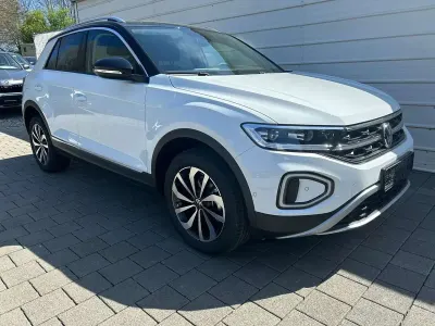 Nowe VW T-Roc Cabriolet Style 150 KM (110 kW) 2026 Czarny SUV