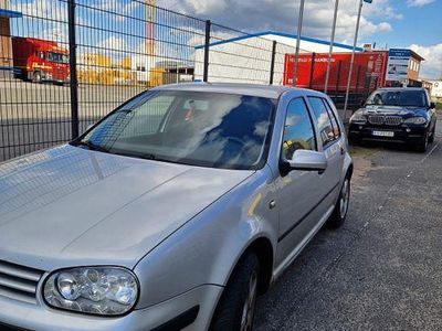 Gebraucht VW Golf IV Basis 131 PS (96 kW) 2002 Silber Limousine