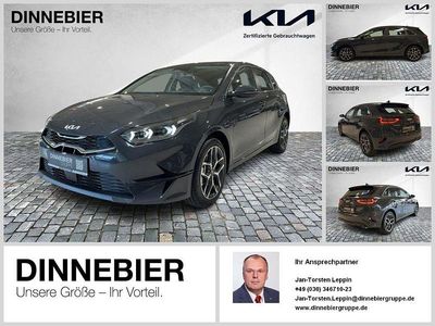 Neu Kia Ceed Spirit 140 PS (102 kW) 2025 Grau (metallic) Kleinwagen
