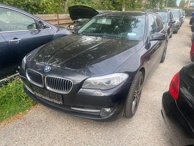 BMW 525