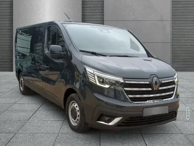 Neu Renault Trafic 170 PS (125 kW) 2025 Metallic Van / Kleinbus