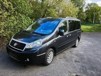 Gebraucht Fiat Scudo 130 PS (95 kW) 2015 Grau Van