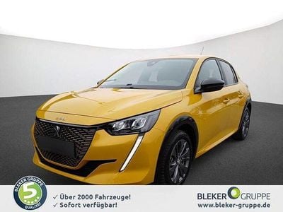 Gebraucht Peugeot e-208 Active 100 kW (136 PS) 2022 Gelb Kleinwagen