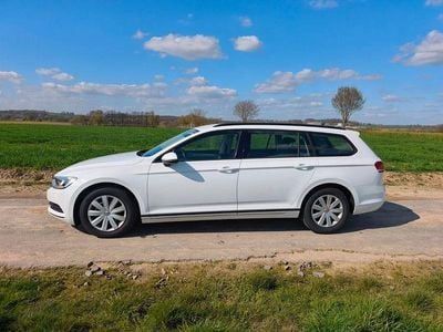 Second-hand VW Passat Trendline 120 CP (88 kW) 2018 Alb Break