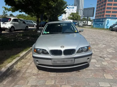 Gebraucht BMW 316 116 PS (85 kW) 2002 Silber Limousine