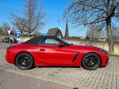 Gebraucht BMW Z4 197 PS (144 kW) 2021 Rot Cabrio
