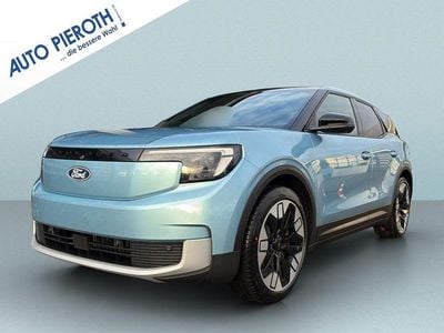 Blau Neu 2025 Ford Explorer Extended Range SUV | 44.850 €