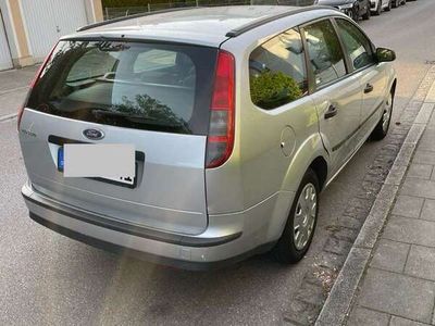 gebraucht Ford Focus Turnier 1.6 16V