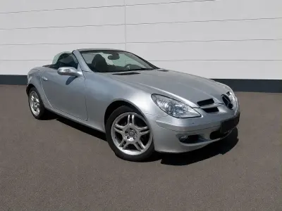 Gebraucht Mercedes SLK200 163 PS (119 kW) 2004 Silber Cabrio