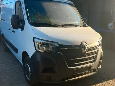 Używany Renault Master 136 KM (100 kW) 2022 Biały Minivan