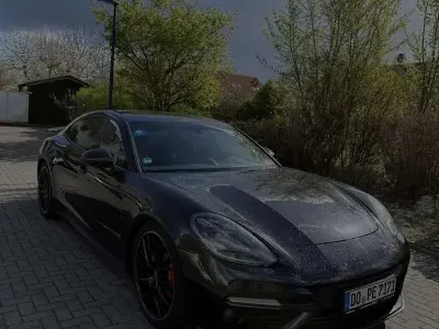 Gebraucht Porsche Panamera Turbo Executive Executive 549 PS (403 kW) 2017 Kleinwagen