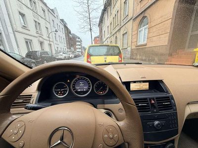 Gebraucht Mercedes C180 Elegance 156 PS (114 kW) 2007 Weiß Limousine