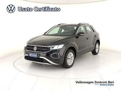 Second-hand VW T-Roc Life 150 CP (110 kW) 2024 Negru SUV