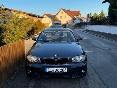 Gebraucht BMW 116 122 PS (89 kW) 2004 Silber Kleinwagen