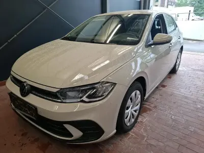 Gebraucht VW Polo Life 80 PS (58 kW) 2022 Grau Kleinwagen