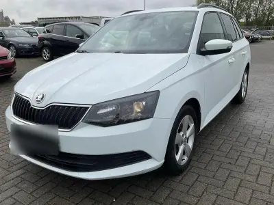 Gebraucht Skoda Fabia 105 PS (77 kW) 2016 Weiß Kombi