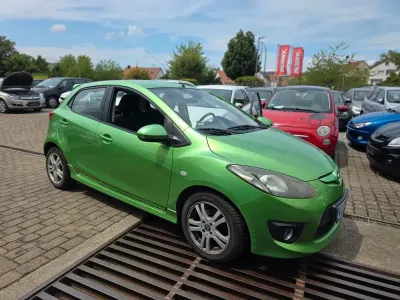 Gebraucht Mazda 2 103 PS (75 kW) 2009 Grün Kleinwagen