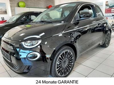 Gebraucht Fiat 500e La Prima 86 kW (118 PS) 2023 Onyx schwarz Cabrio