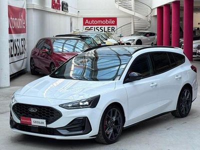 Usata Ford Focus ST 280 CV (205 kW) 2023 Bianco Station wagon
