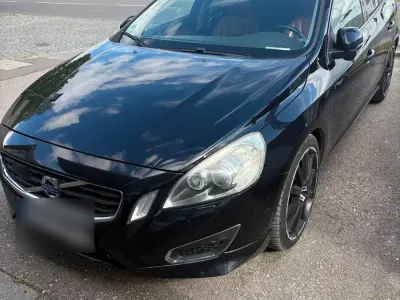 Gebraucht Volvo S60 330 PS (242 kW) 2010 Schwarz Limousine