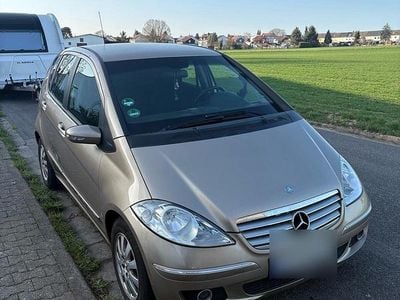 Gebraucht Mercedes A180 109 PS (80 kW) 2005 Gold Limousine