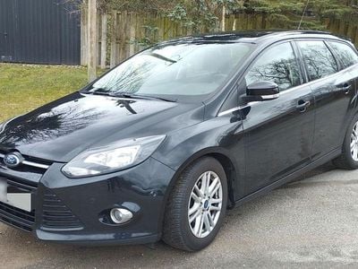 Gebraucht Ford Focus Titanium 116 PS (85 kW) 2014 Schwarz Kombi