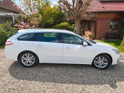 Gebraucht Peugeot 508 SW Allure 150 PS (110 kW) 2017 Weiß Kombi