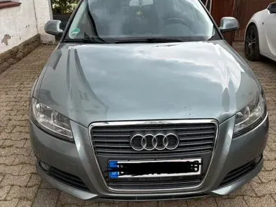 Gebraucht Audi A3 Comfort 102 PS (75 kW) 2010 Andere farben Kleinwagen