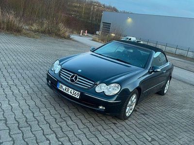 Schwarz Gebraucht 2004 Mercedes CLK240 Elegance Cabrio | 4.900 € (Etwas zu teuer)