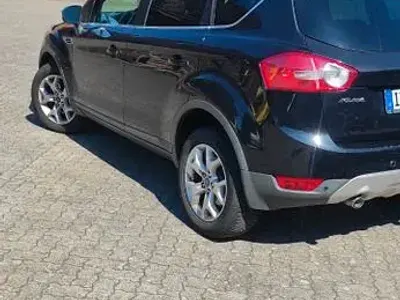 Gebraucht Ford Kuga Trend 140 PS (102 kW) 2011 Schwarz SUV