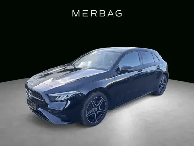 Gebraucht Mercedes A250 AMG 163 PS (119 kW) 2025 Metalliclack kosmosschwarz Limousine