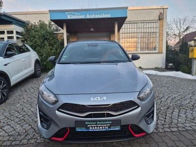 Silber Gebraucht 2023 Kia ProCeed GT GT Kleinwagen | 24.999 € (Superpreis)