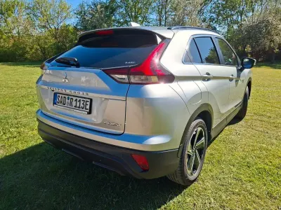 Usata Mitsubishi Eclipse Cross Basis 188 CV (138 kW) 2021 Argento SUV
