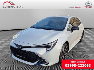 Neu Toyota Corolla 140 PS (102 kW) 2025 Grau Limousine