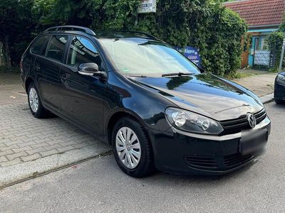 Schwarz Gebraucht 2010 VW Golf Kombi | 1.800 € (Superpreis)